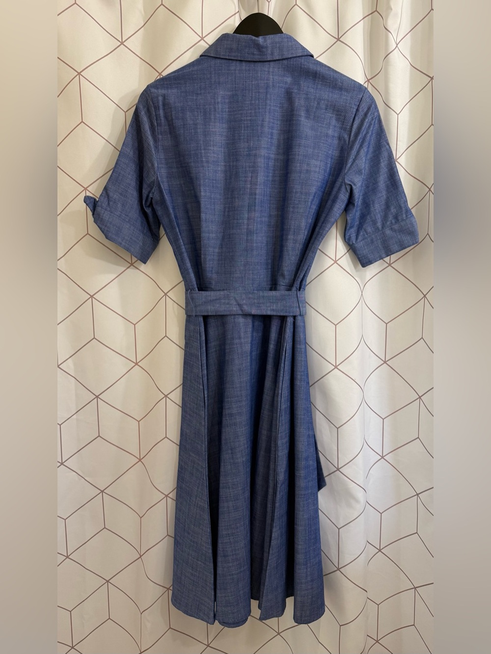 Calvin Klein Chambray Blue Midi Shirt Dress with Tie Belt and Pockets - Picture 2 of 3